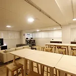 Metropolitan By Bossh! Hostel *