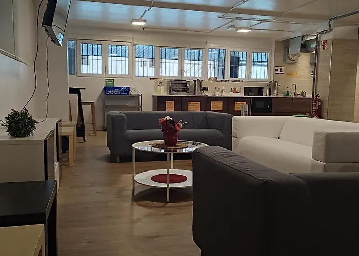 Metropolitan By Bossh! *