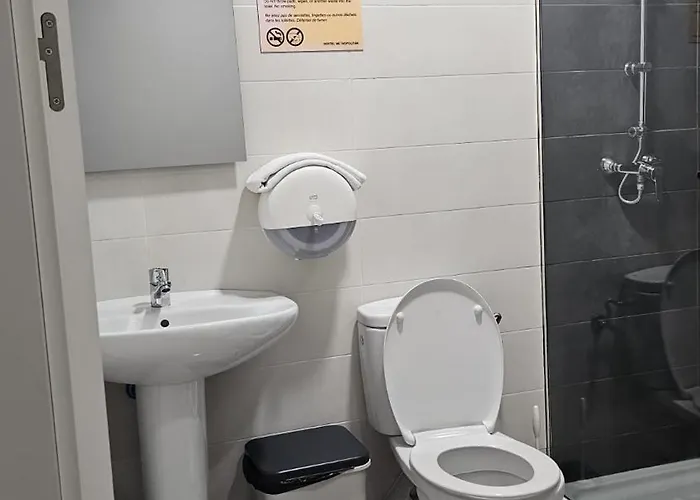 Metropolitan By Bossh! بيت شباب بلباو