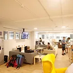 Metropolitan By Bossh! Hostel *