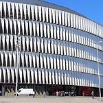 Metropolitan By Bossh! *