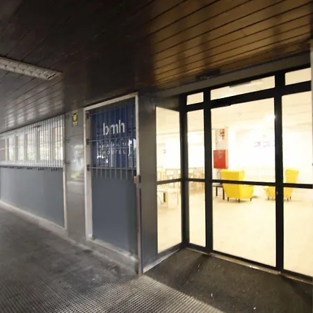 Metropolitan By Bossh! Vandrarhem Bilbao