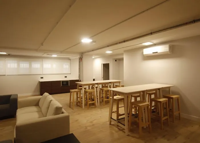 Metropolitan By Bossh! Auberge de jeunesse