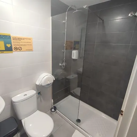 Metropolitan By Bossh! Hostal Bilbao