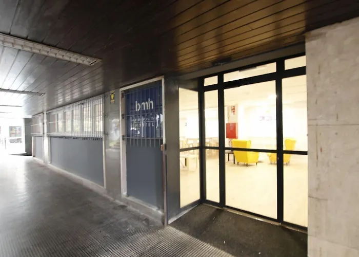 Metropolitan By Bossh! Hostel Bilbao