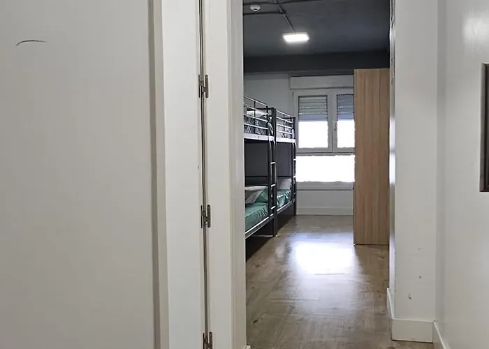 אכסניה Metropolitan By Bossh! בילבאו