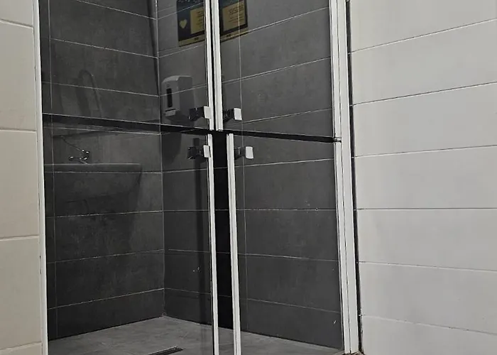 אכסניה Metropolitan By Bossh! בילבאו